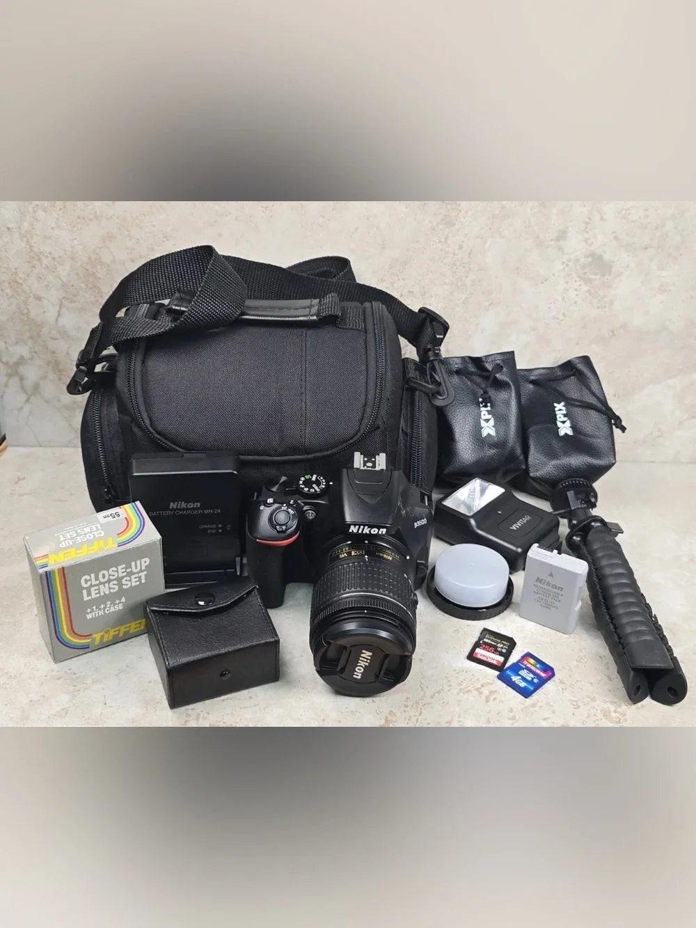 Nikon D3500 DSLR 18-55mm VR Lens Kit Bundle LOW 3345 Shutter Battery Charger Bag